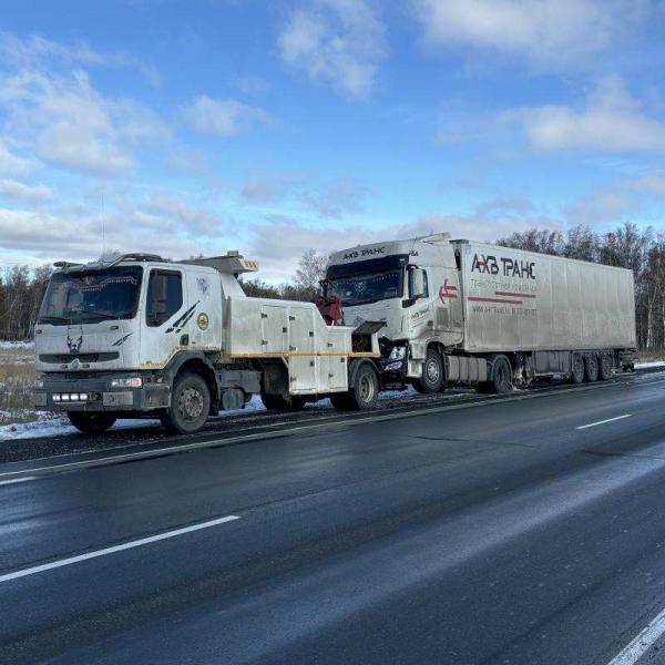 Грузовой эвакуатор — фото 2